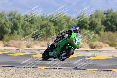 media/Nov-06-2022-SoCal Trackdays (Sun) [[208d2ccc26]]/Turn 7 Set 2 (1050am)/